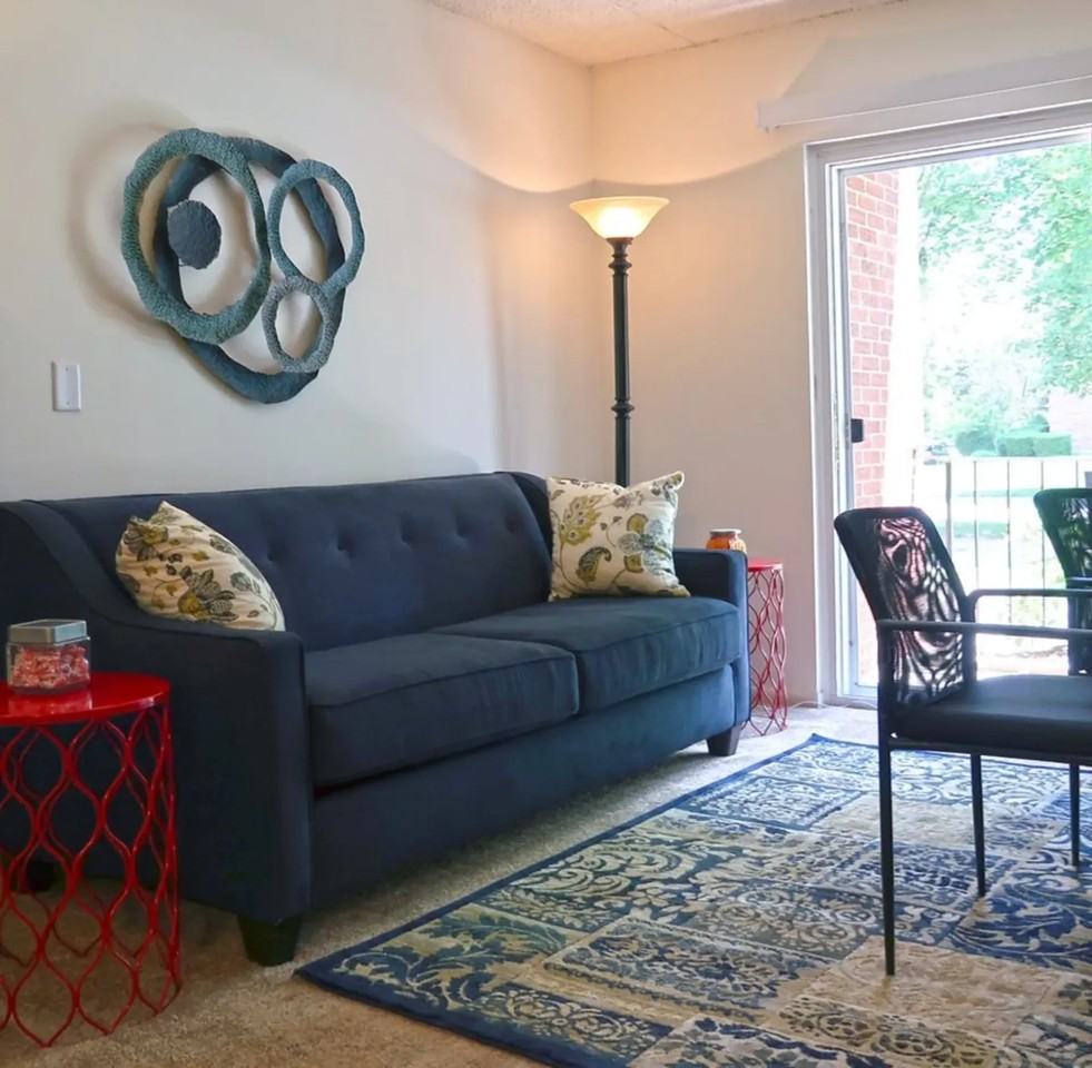 103 South Testa Drive - Photo 4 of 5