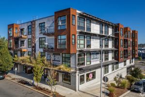 featured image of 4780 Se Milwaukie Ave