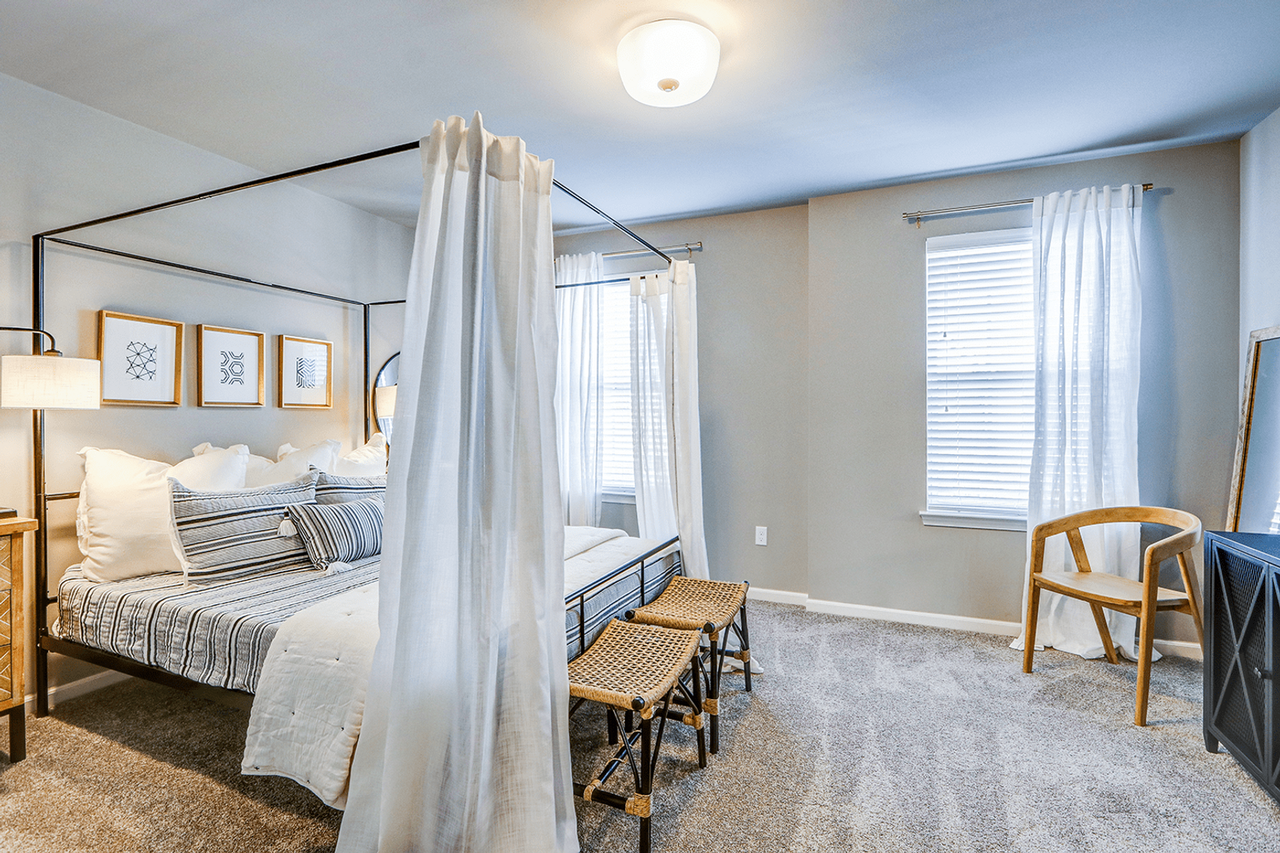 Newbury on the Green - Photo 5 of 50