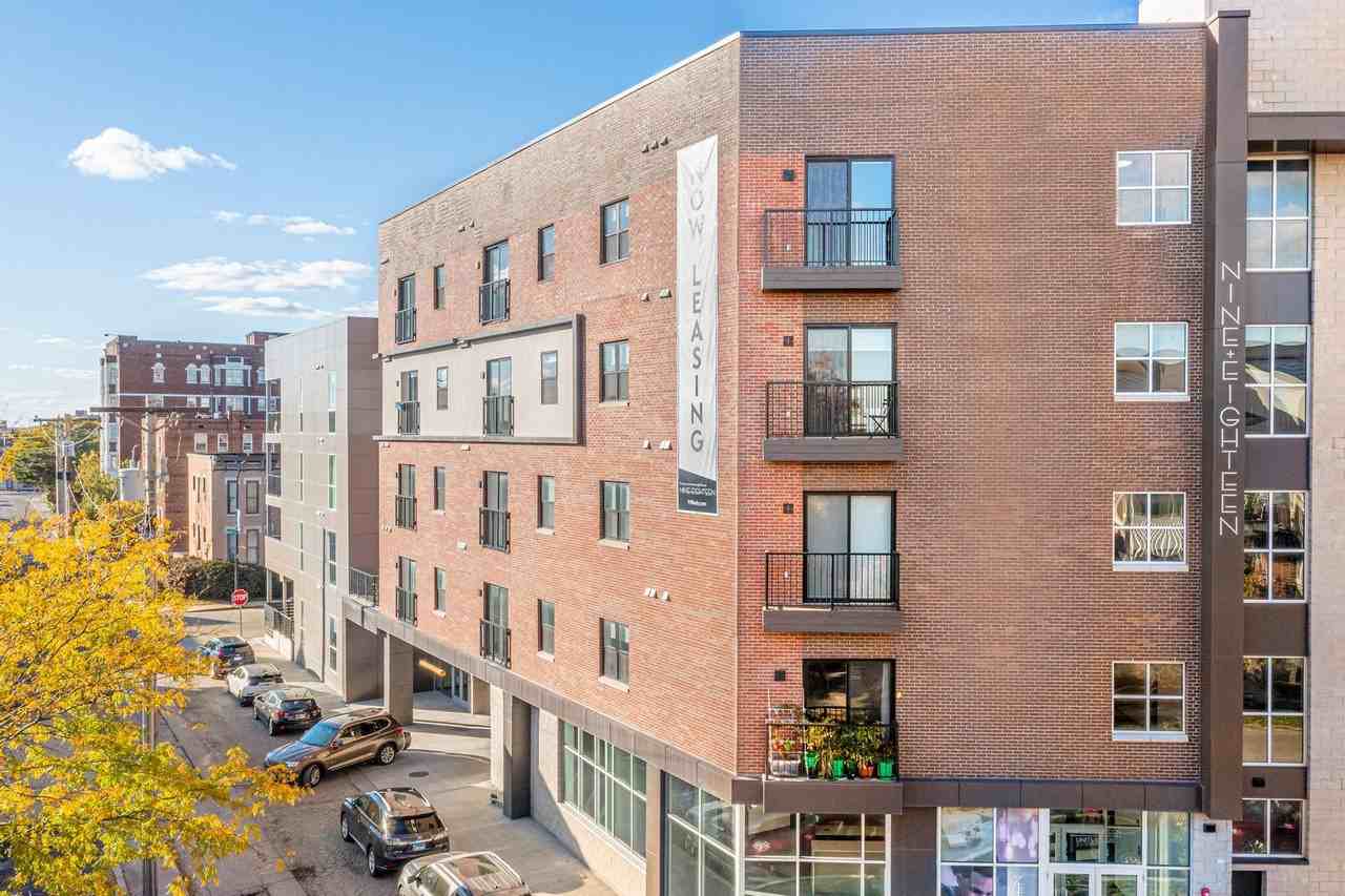 Nine+Eighteen - Photo 6 of 50