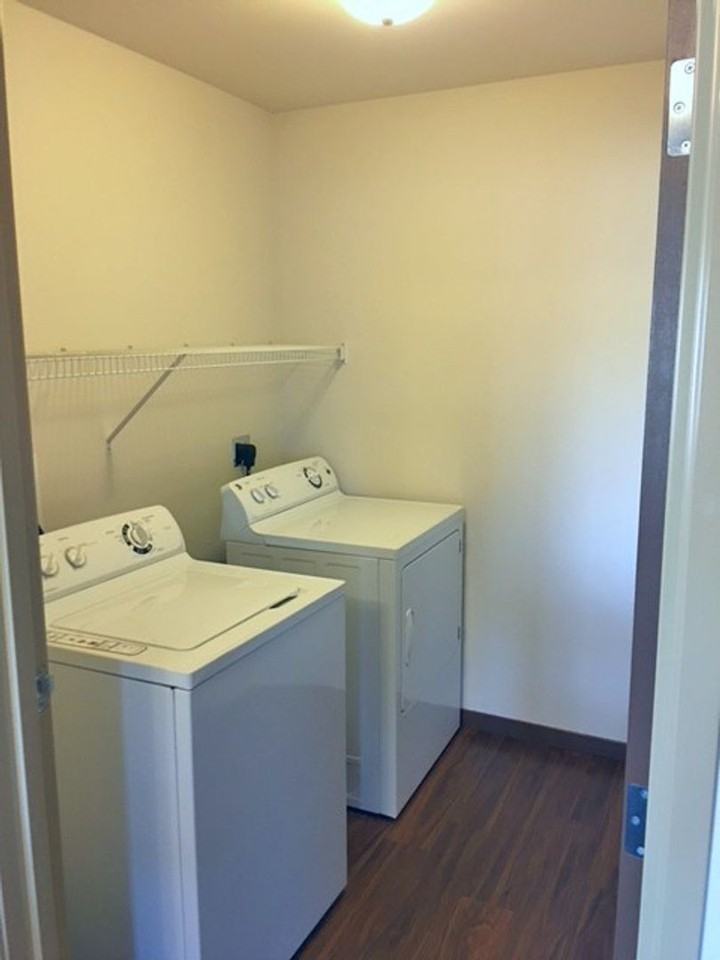 Madison Heights Building 2 - Photo 6 of 29