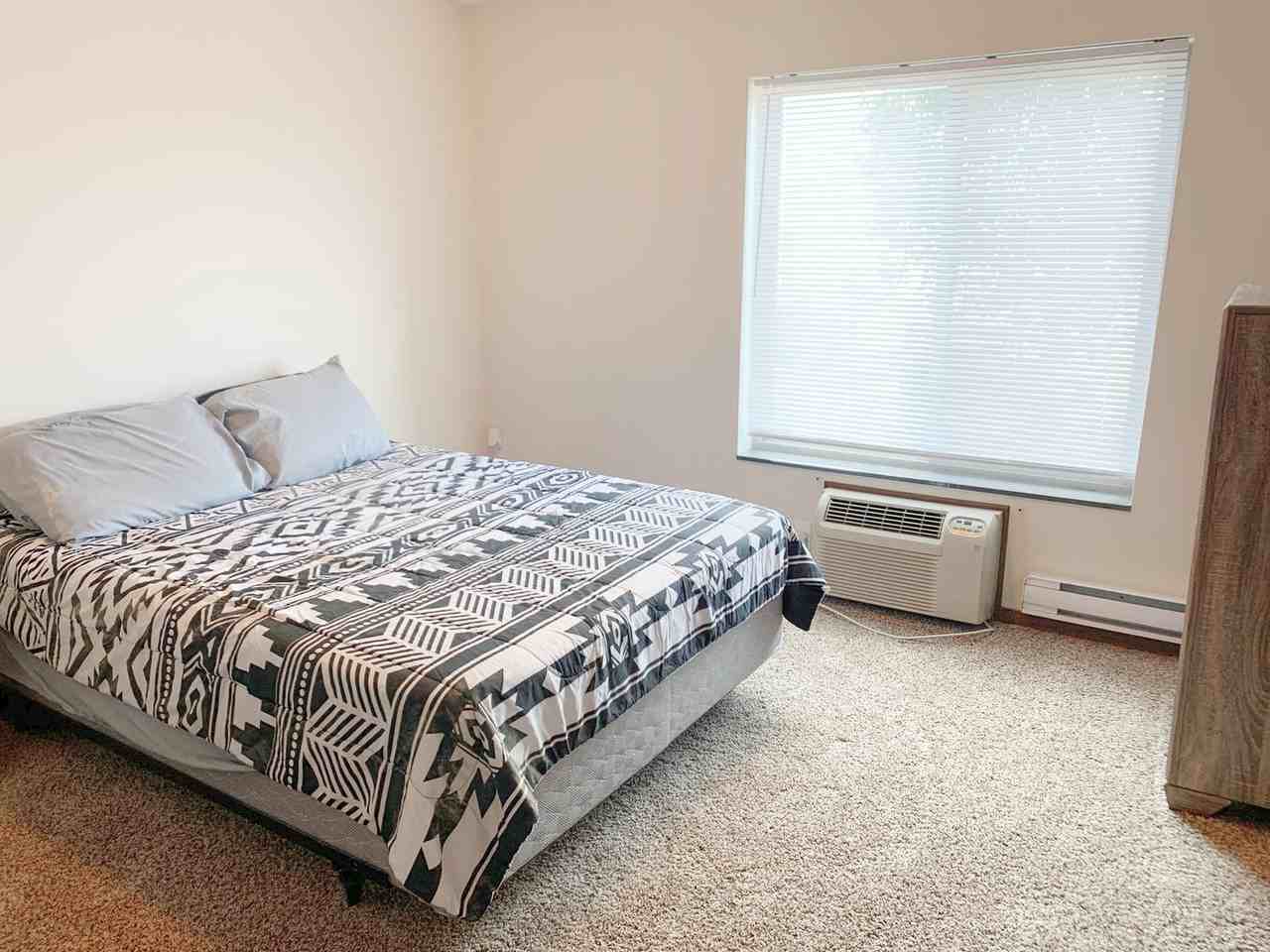 Madison Heights Building 1 - Photo 6 of 14