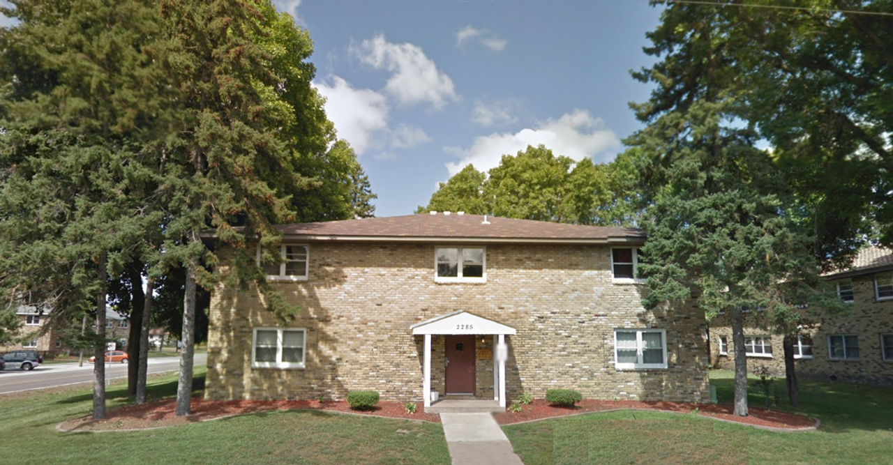 Charming Cottage Feel 1 & 2 Bedrooms! - Photo 2 of 38