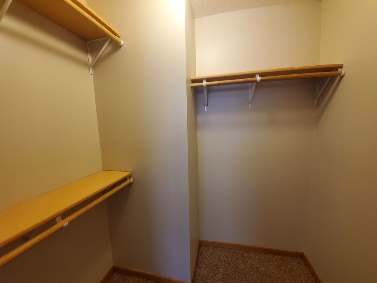 Charming Cottage Feel 1 & 2 Bedrooms! - Photo 7 of 38