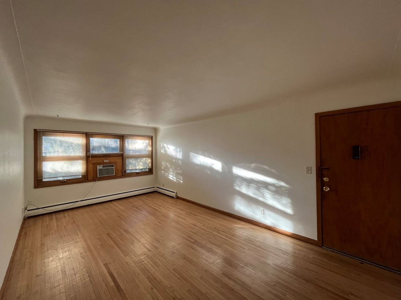 The Beautiful Danforth Apartments - Photo 4 of 45