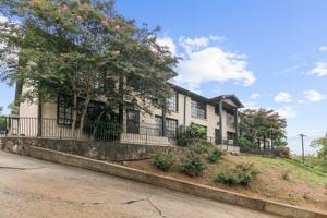 featured image of 1300 Altamont Way South