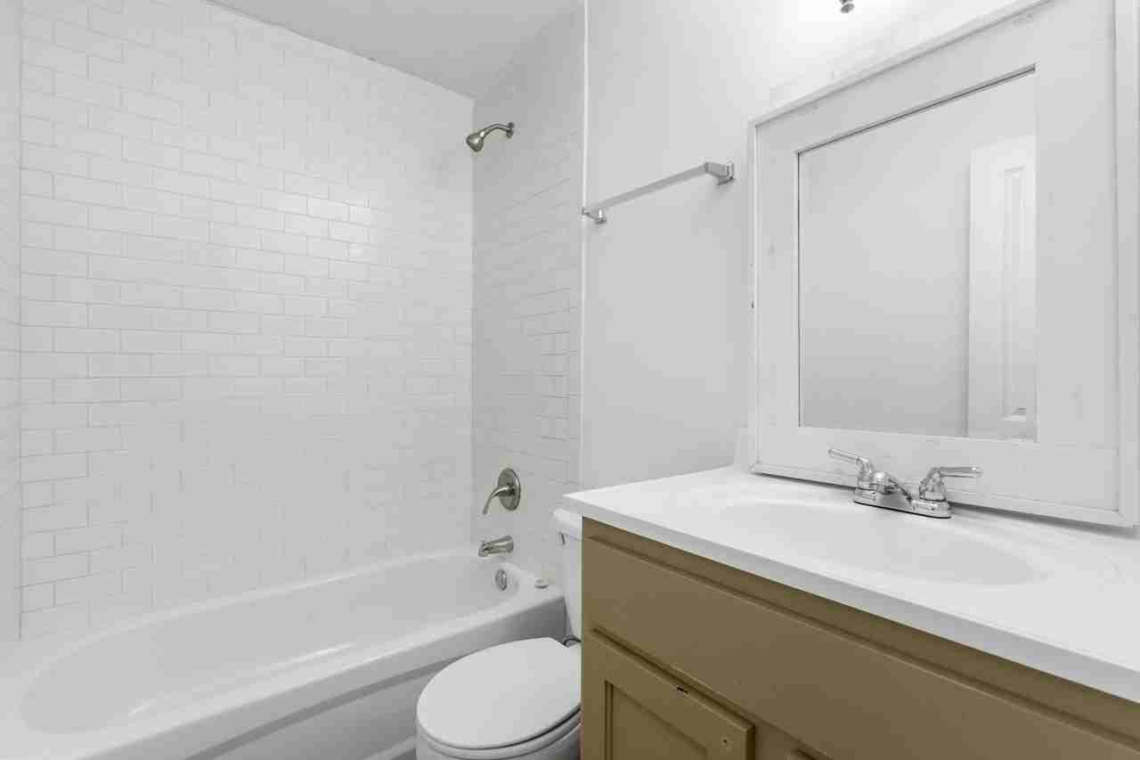 The Avondale Apartments - Photo 2 of 33