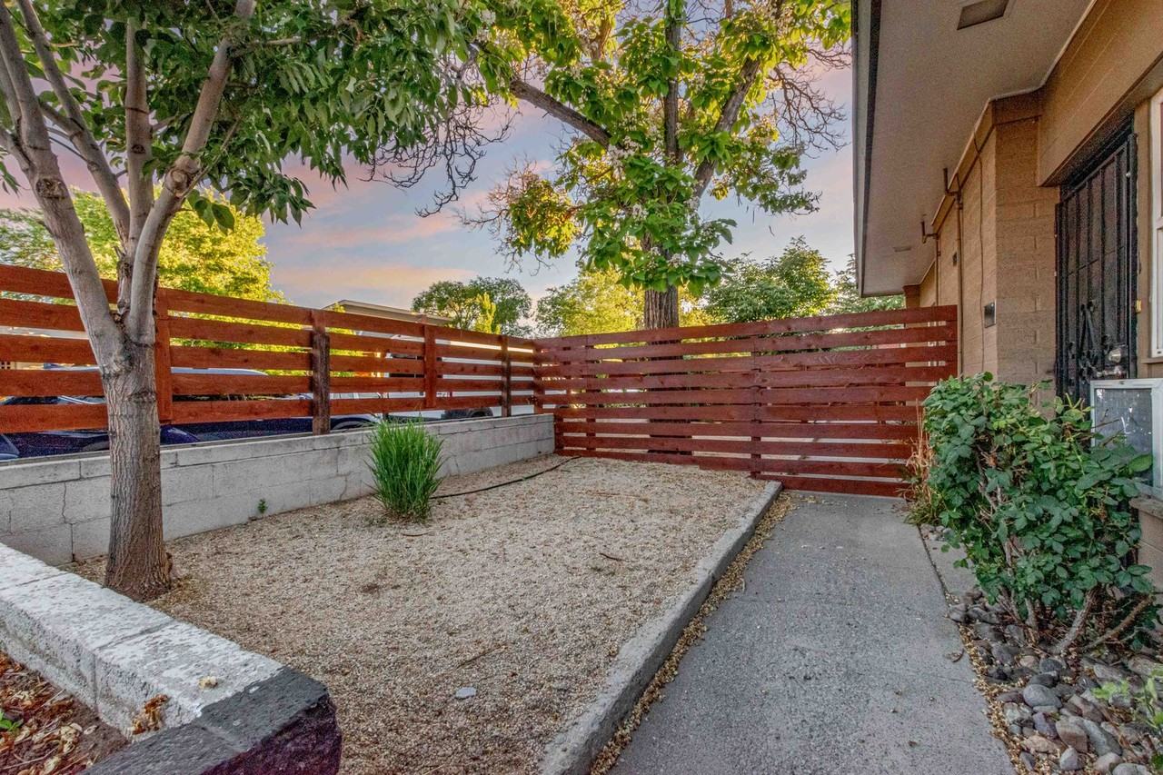 65 Caliente Street - Photo 4 of 16