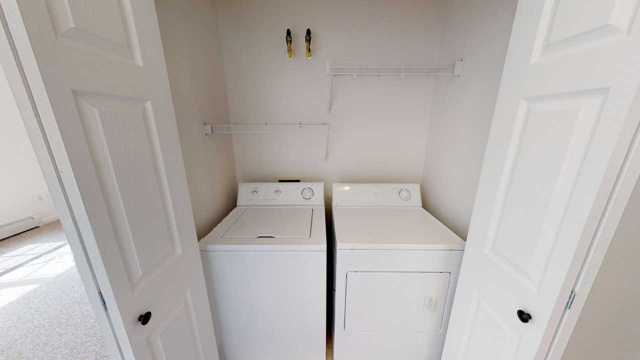 Studio, One Bedroom, Two Bedroom, Three Bedroom ANIMAL FRIENDLY Apartments, Apply Today! - Photo 2 of 50