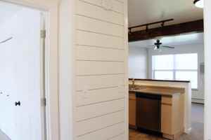 featured image of 4200 Expressway