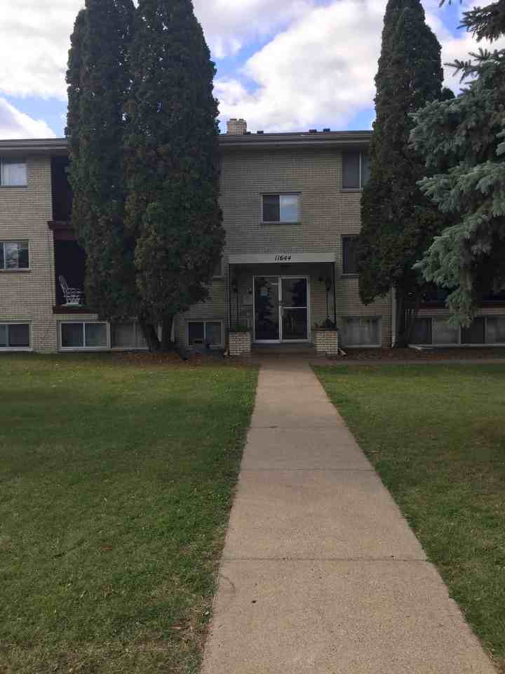 Dakotah Apartments - Photo 2 of 3