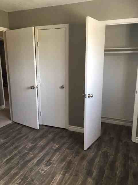 Western Oaks Apartments - Photo 7 of 14