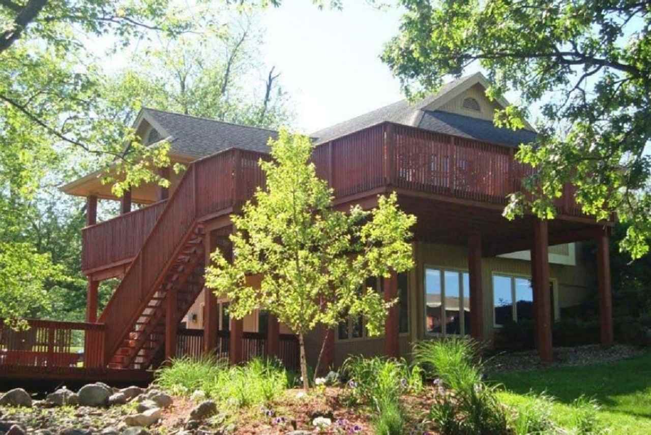 The Pointe on Fleur Apartments - Photo 4 of 43