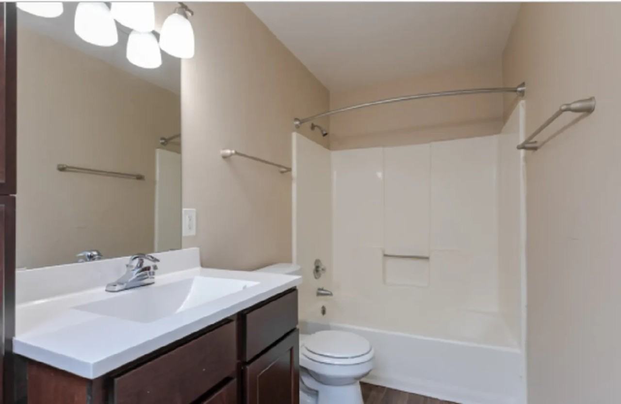 Crosstown of Sun Prairie - Photo 3 of 10