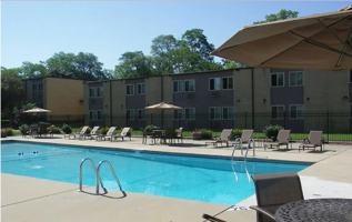 featured image of 2305 South Park Street