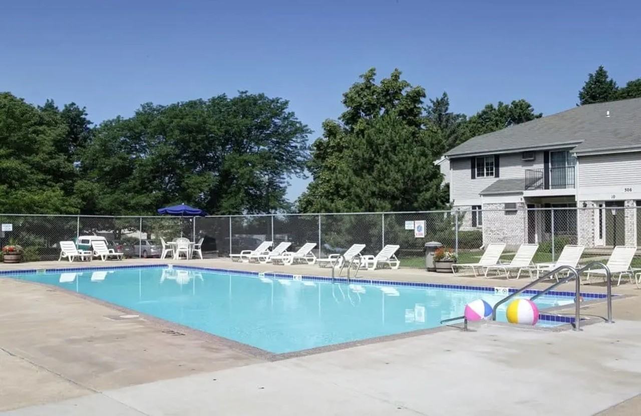 Reduced Rent and First Month Free with 13 - Photo 6 of 18