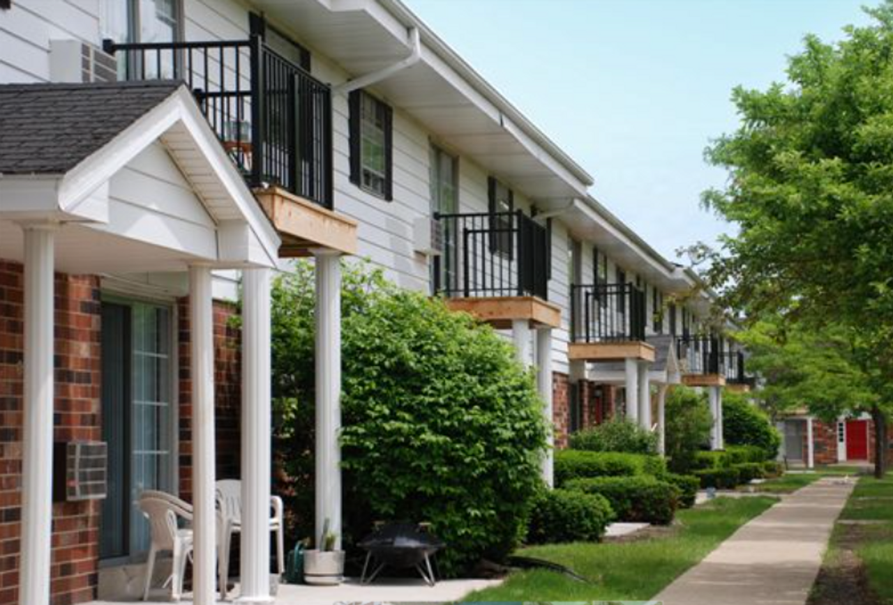 Mission Hills - Photo 2 of 24