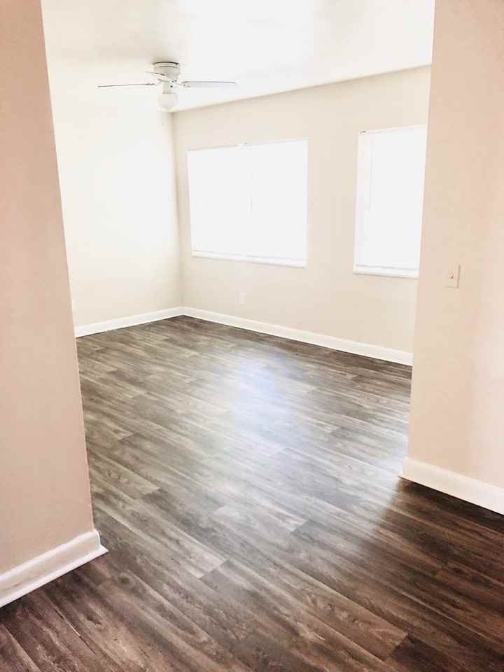 1744 Lyle Avenue - Photo 6 of 32