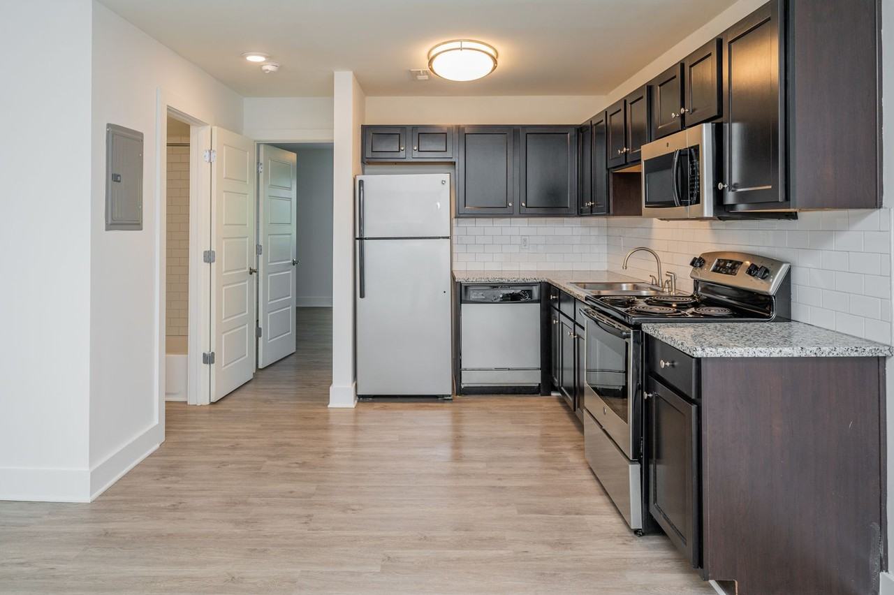 Cliff Corners - Photo 2 of 39