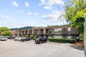 featured image of 1608 14th Ave S