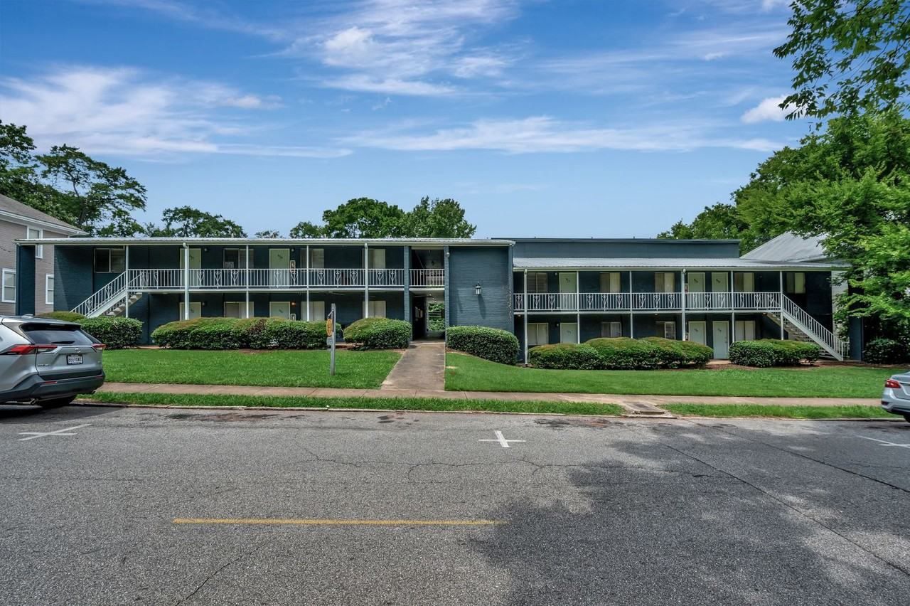 Glen Iris Arms - Photo 5 of 18