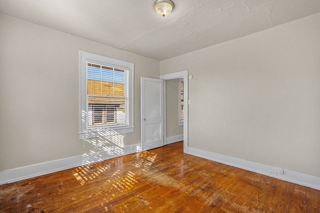 Highland Court - Photo 3 of 50