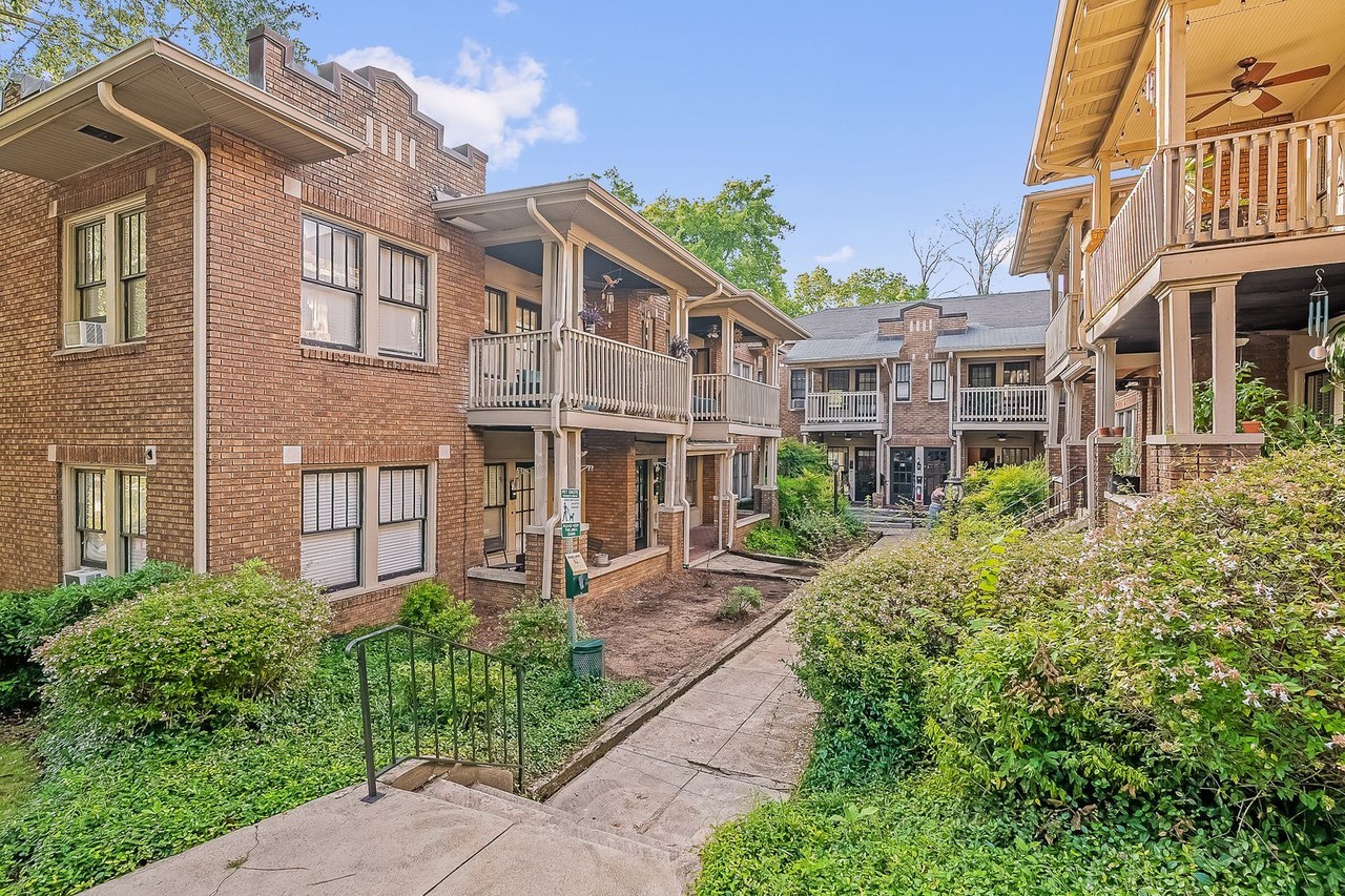 Highland Court II Apartments - Photo 2 of 41