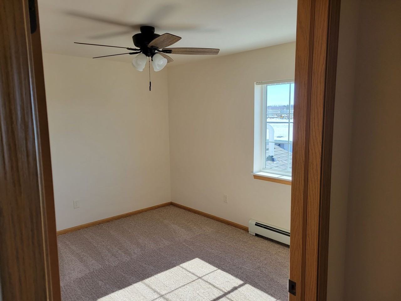 South Ridge Apartments - Photo 4 of 16