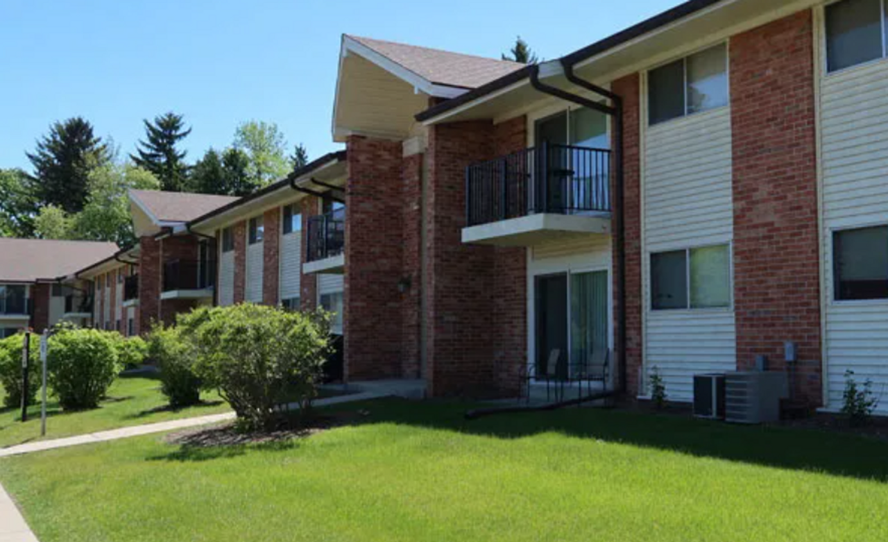 River Place - Photo 2 of 19