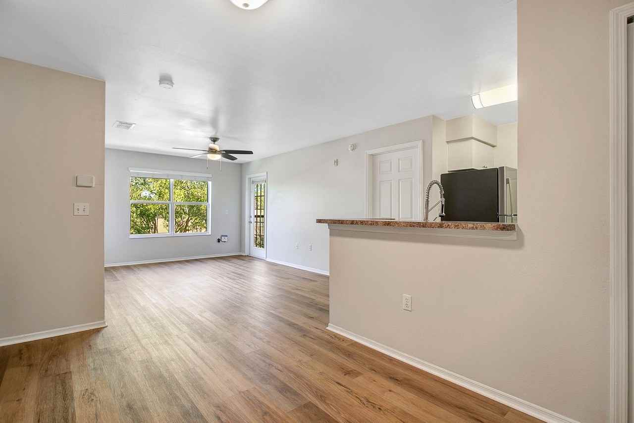 Fountain Place Apartments | 1 & 2 Bedroom Apartments in Casselberry, FL - Photo 6 of 16