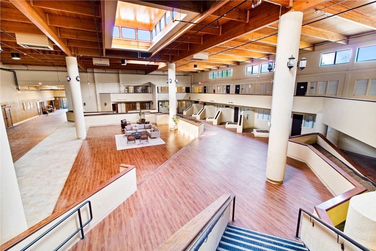 Acadian Crossing/Utilities Included - Photo 4 of 25