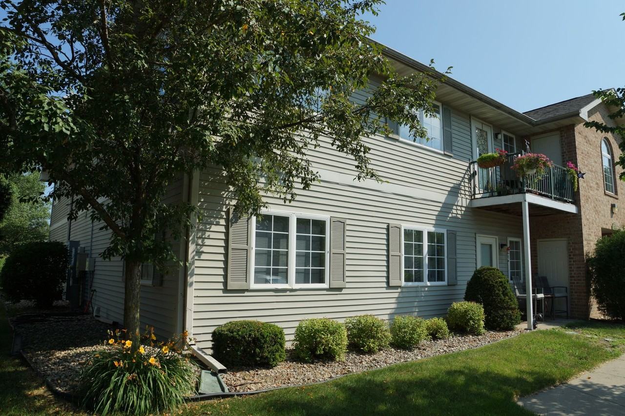 Windsor Pond Apartments - Photo 2 of 50