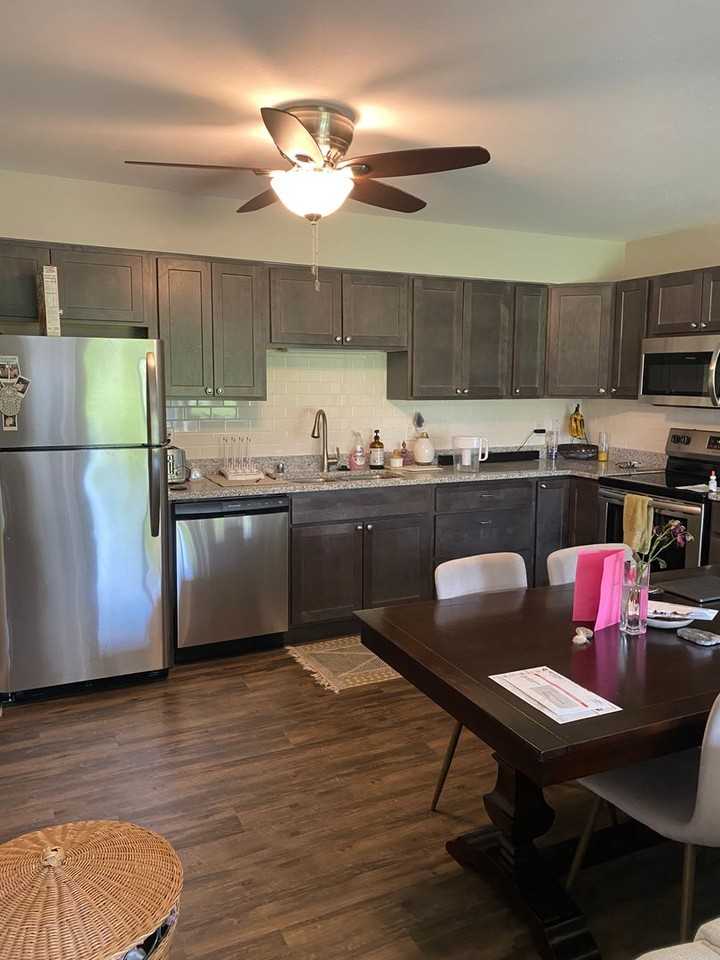 Park Ridge Apartments - Photo 4 of 24