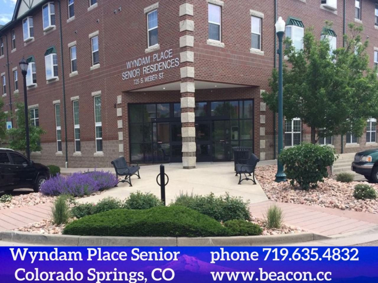 Wyndam Place Senior Residence 55+ - Photo 4 of 28