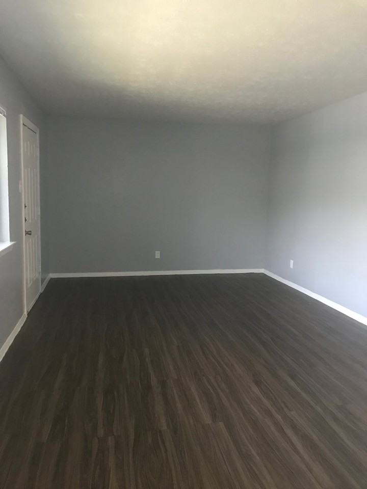 1st. Month Rent FREE (OAC) - Photo 3 of 24