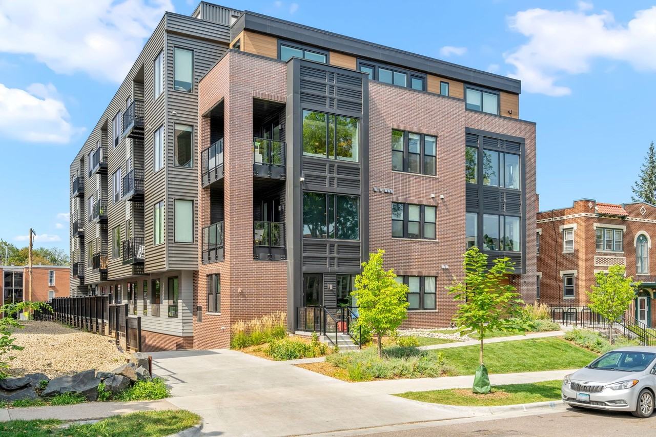 Linden Flats in Linden Hills Apartments 4418 Beard Ave S, Minneapolis