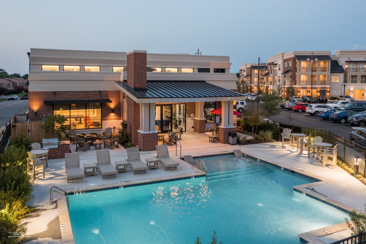 Monroe Gates Apartments - Photo 7 of 35