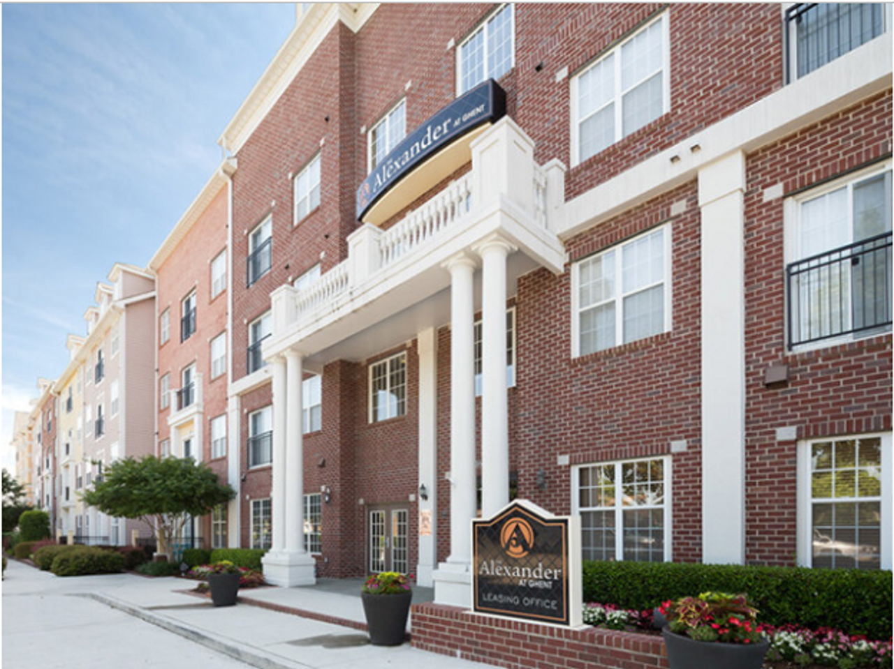 The Alexander at Ghent - Photo 2 of 45