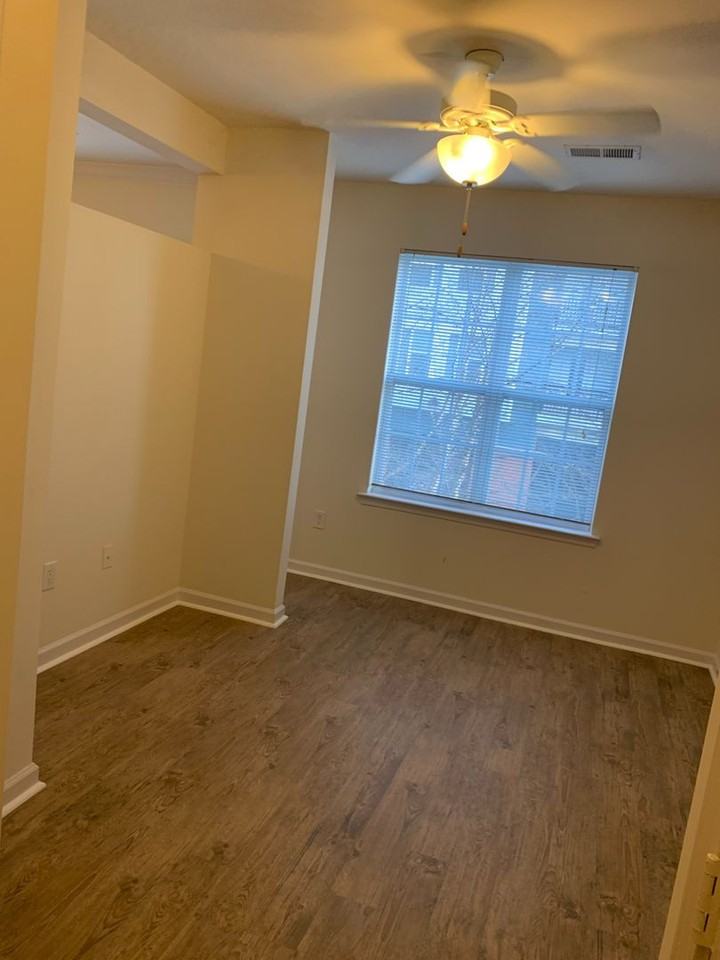 The Alexander at Ghent - Photo 5 of 45