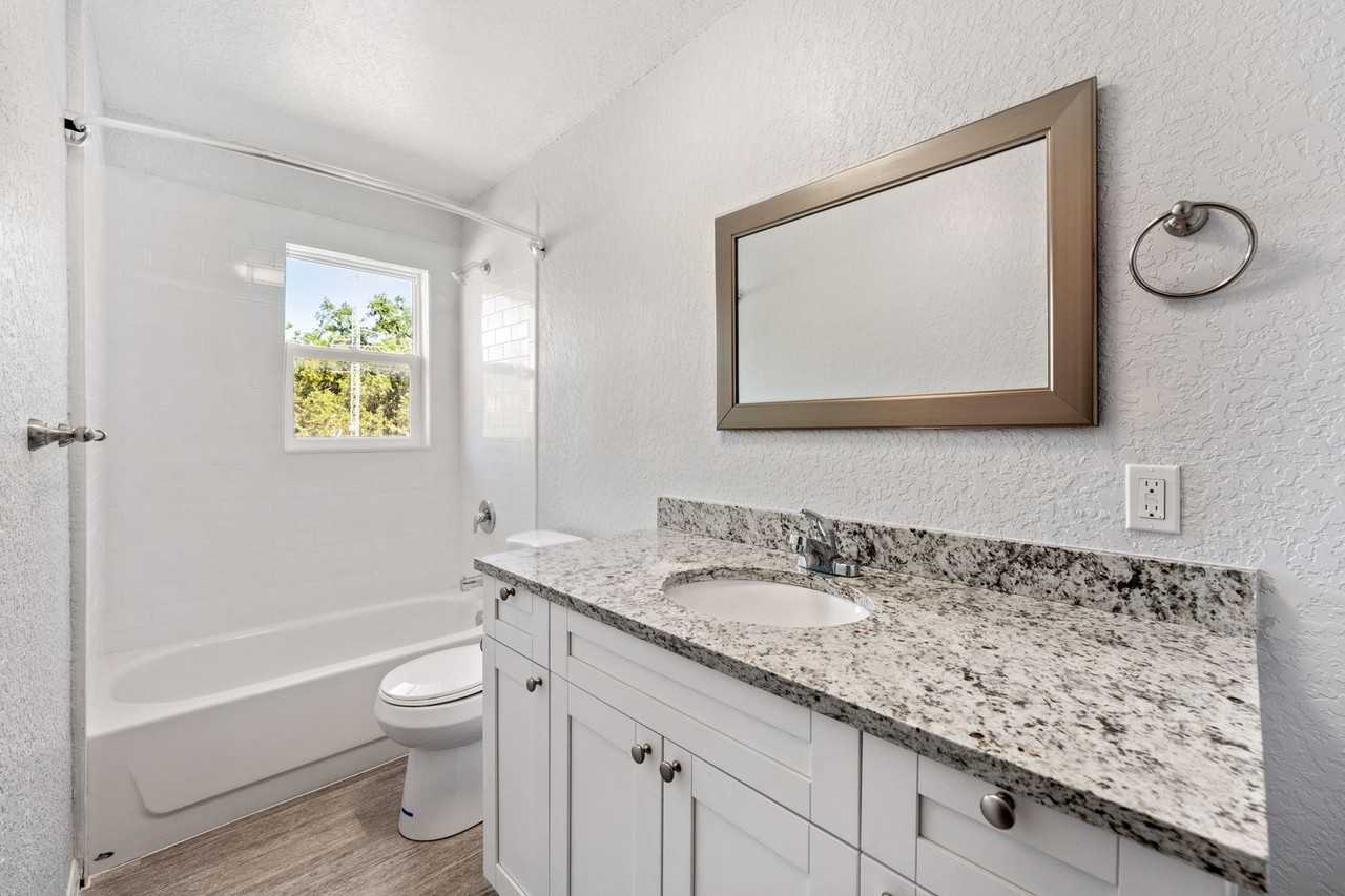 Indian River Shores Apartments - Photo 2 of 28