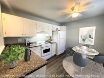 Lincoln Courtyards at 531 Glendora Avenue - Photo 1 of 1