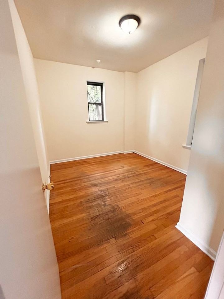 2319 N. Kedzie LP - Photo 5 of 21