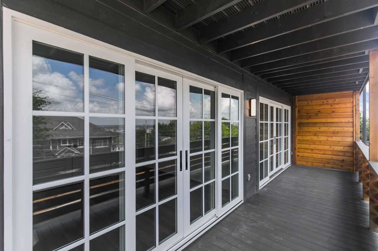 Riviera Apartments - Photo 7 of 20