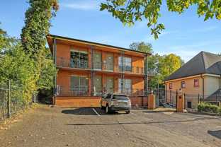 Saint Anne - Photo 1 of 1