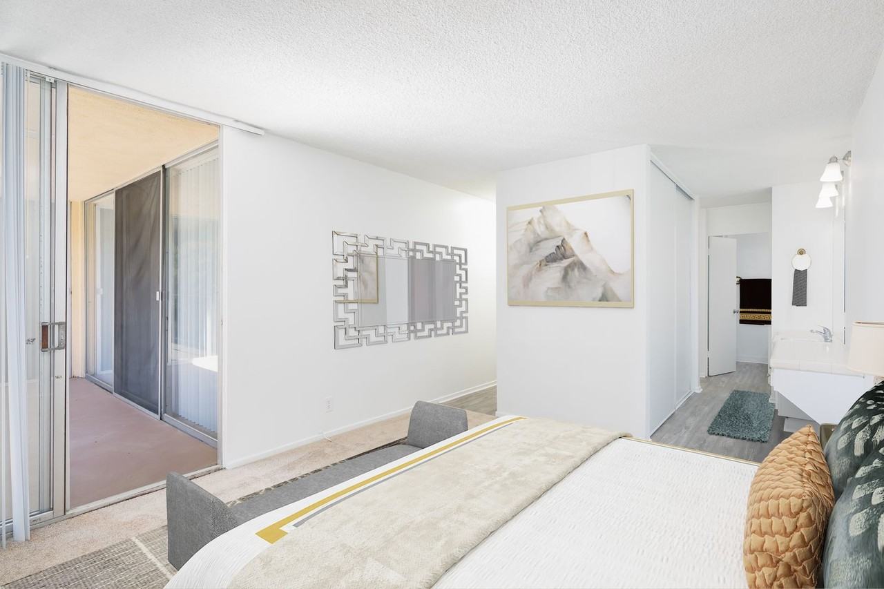 ~~~The Art of Living ~~~ - Photo 4 of 21