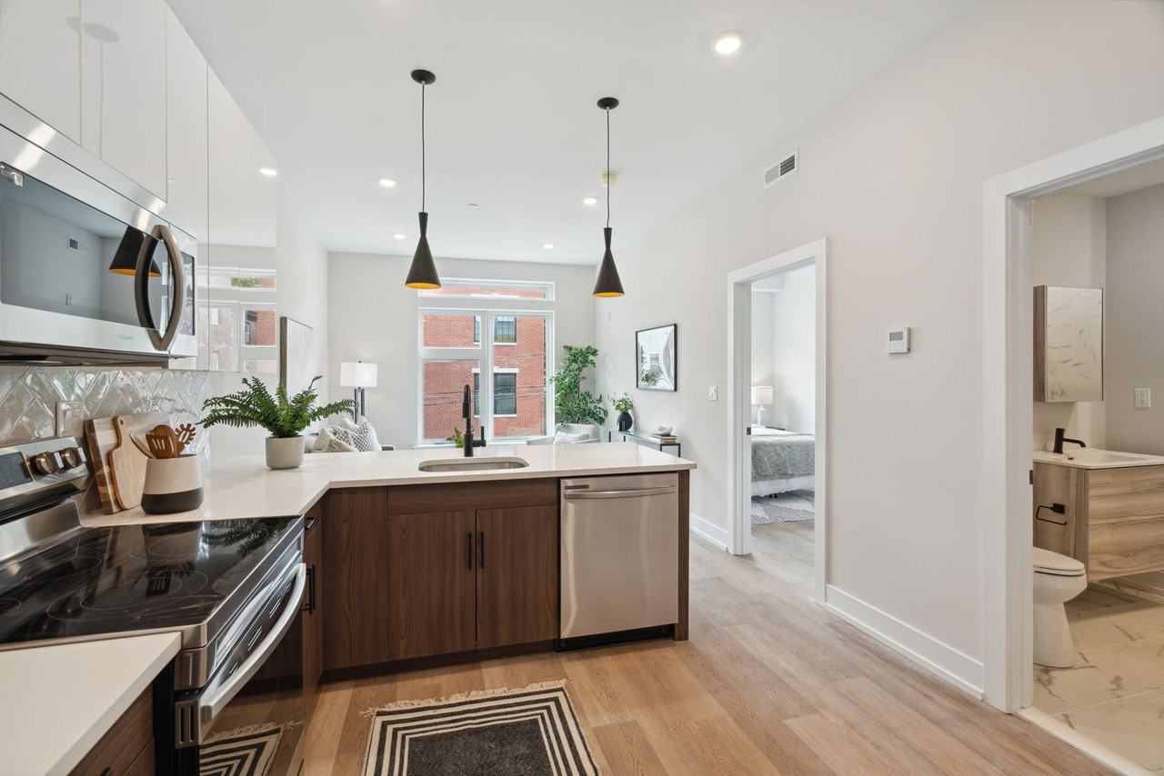 The Weston - Photo 5 of 50