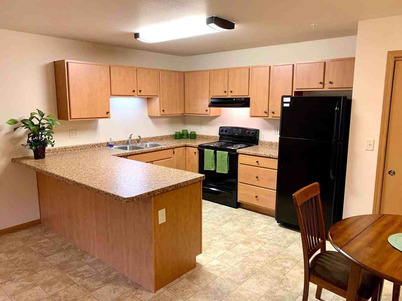 7207 River Trail Dr - Photo 2 of 12