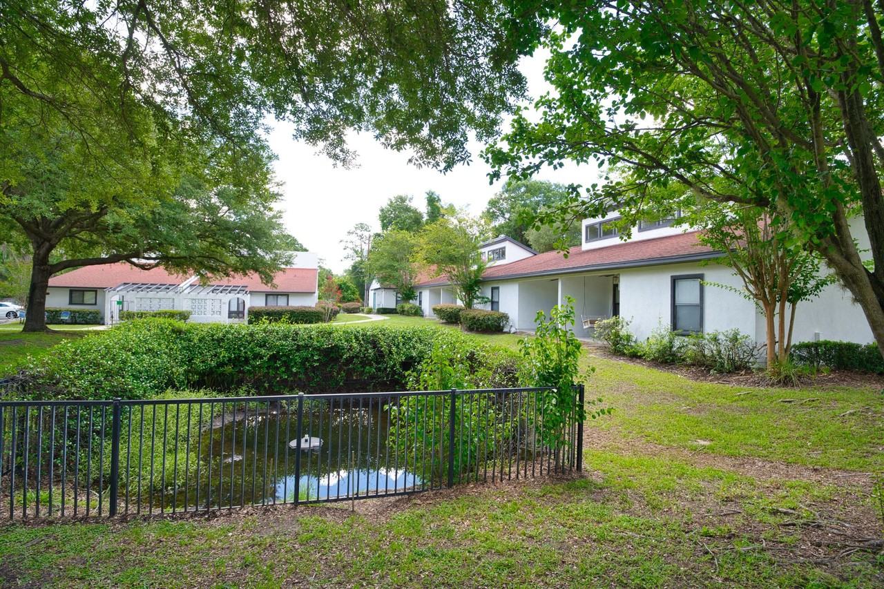 Silver Springs Apartments | 1 - Photo 4 of 6