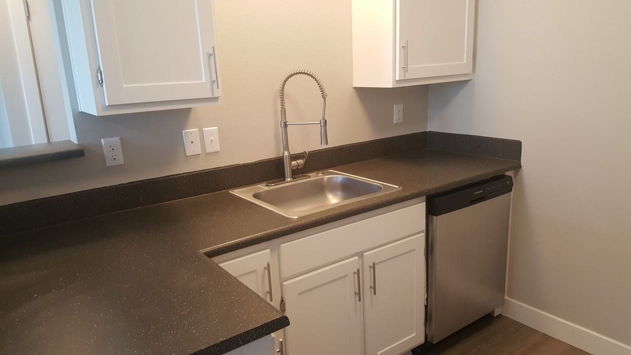 1680 Sky Mountain Drive - Photo 2 of 14