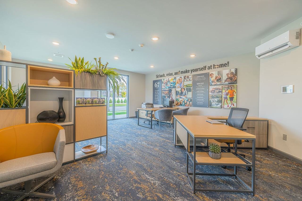 Six67 College Avenue - Photo 7 of 34